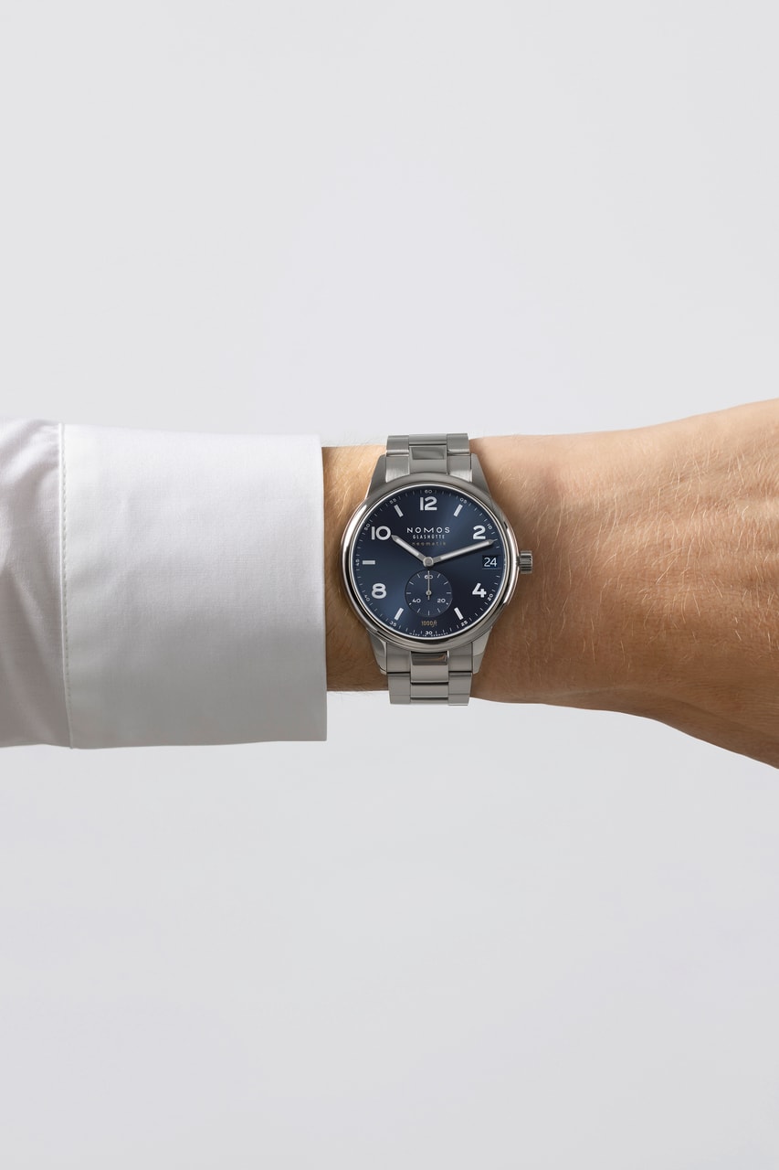 NOMOS CLUB SPORT NEOMATIK 42 DATUM BLAU, 782
