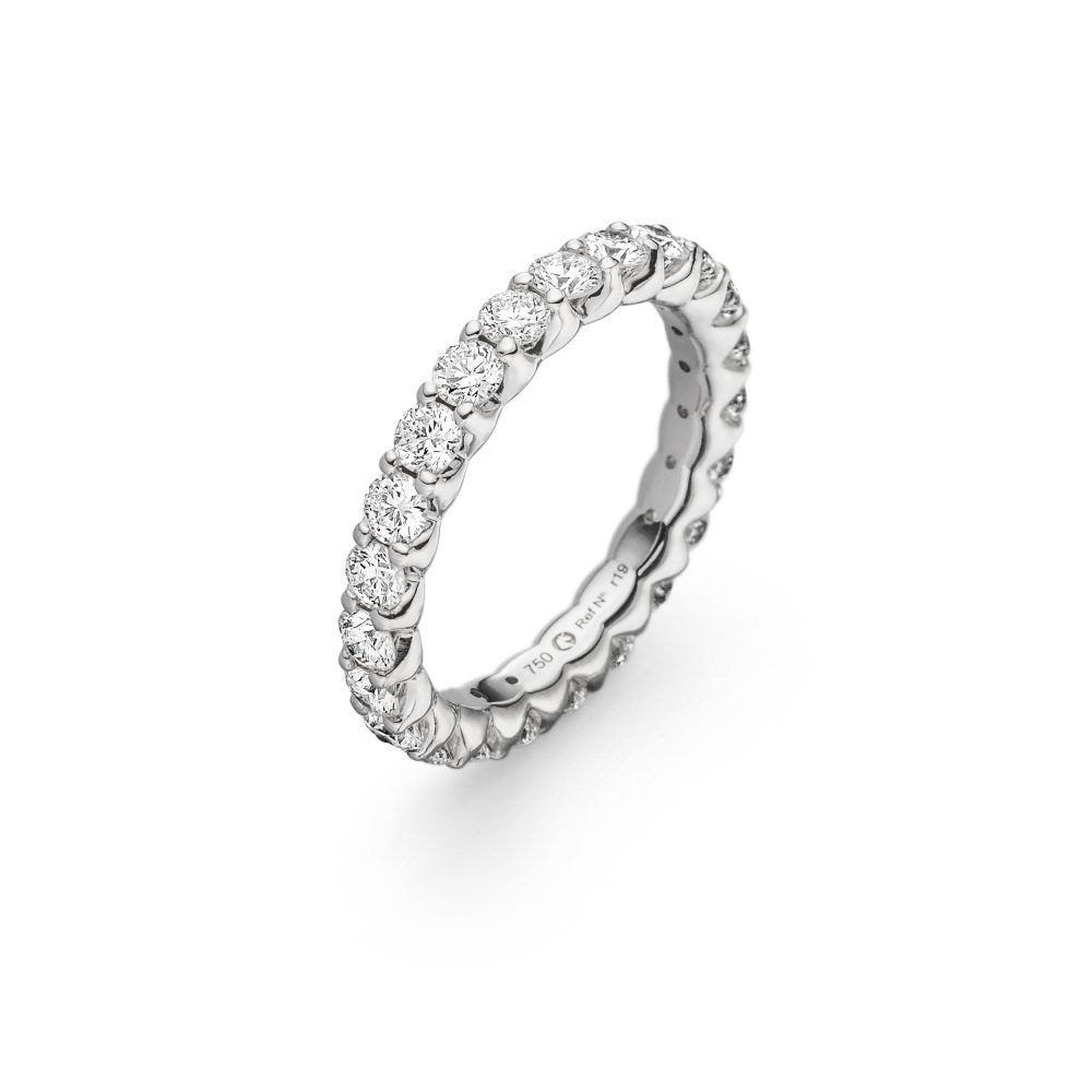 Diamantring in Weißgold